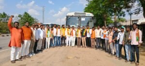 మోడీ సభకు పోటెత్తిన వేములవాడ బీజేపీ శ్రేణులు